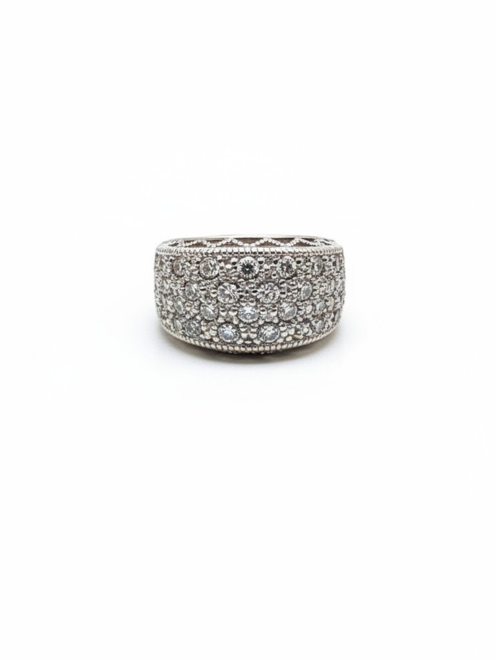 10K White Gold 1.06ct Diamond Cluster Ring – 37 Round Brilliant Diamonds | Certi